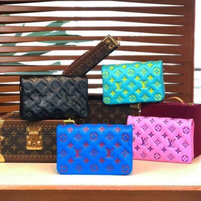 Replica Louis Vuitton Pochette Coussin M80742 Black/Blue/Rose